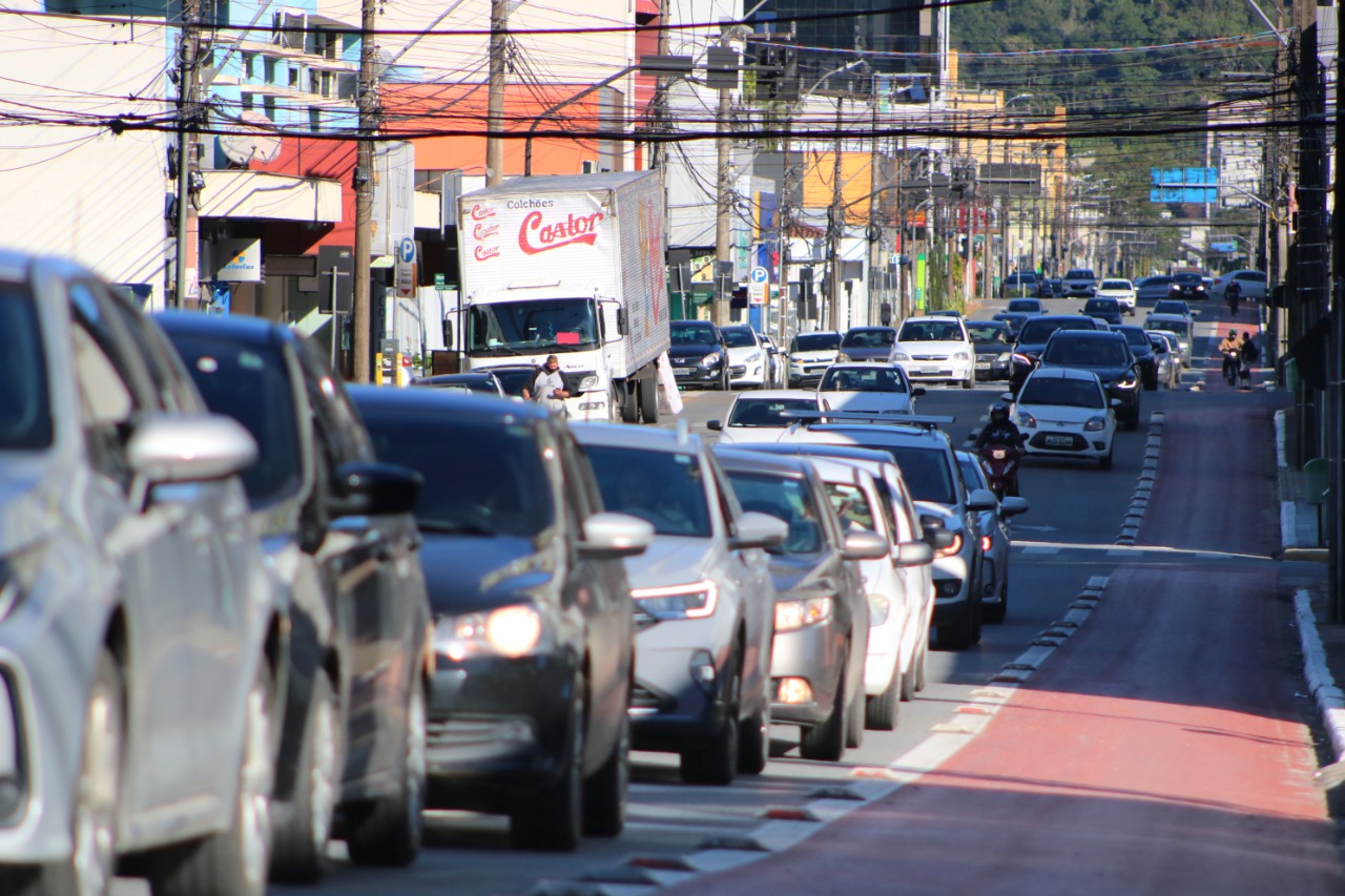 Estudo vai apontar soluções para o trânsito em pontos críticos da cidade