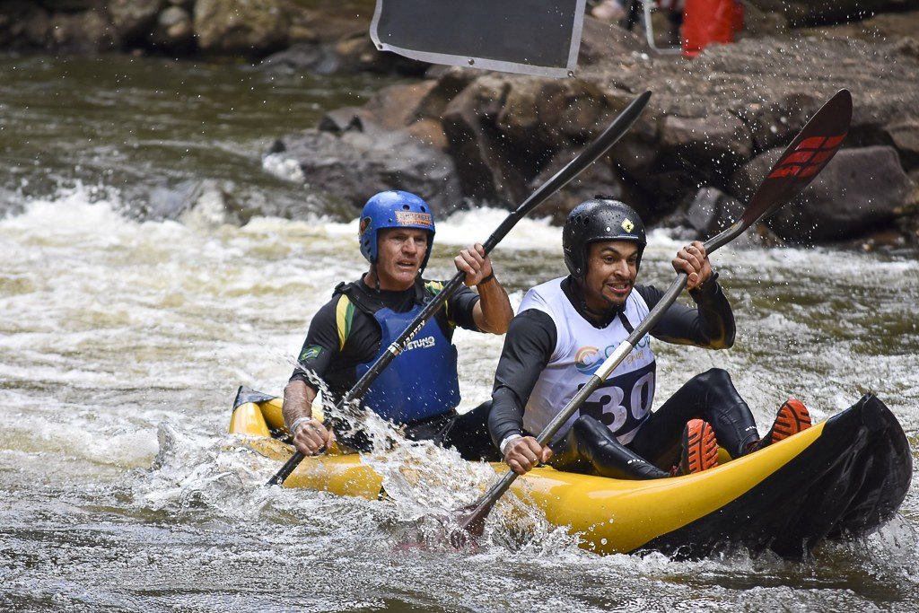 <strong>Jaraguá do Sul é ouro no Campeonato Brasileiro e Sul-Americano de Canoagem</strong>