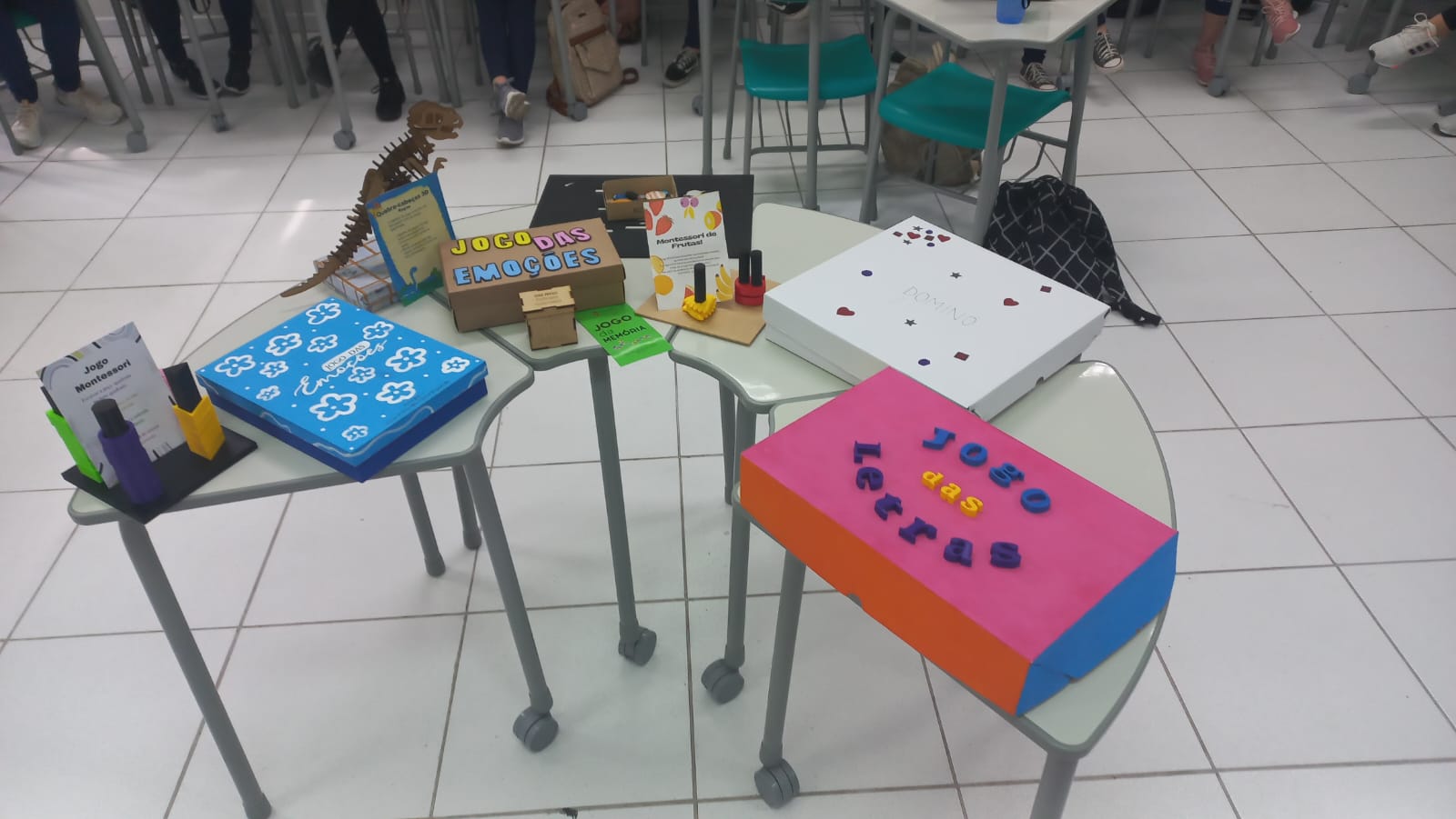 <strong>Alunos da Escola S desenvolvem brinquedos educativos para a AMA de Jaraguá do Sul</strong>