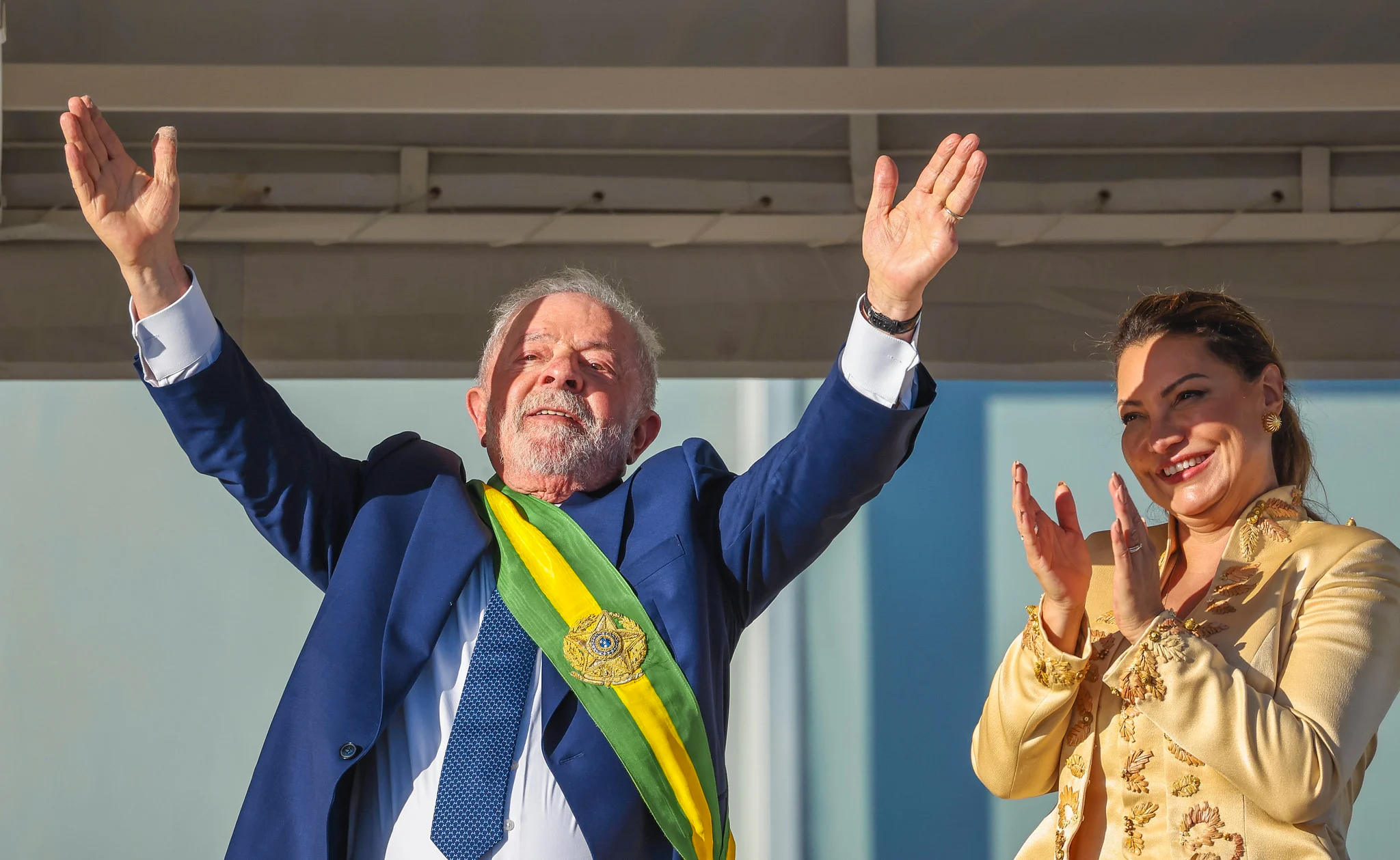 <strong>Governo Lula faz demissão em massa e exonera 1.204 servidores que eram chefes no governo Bolsonaro</strong>