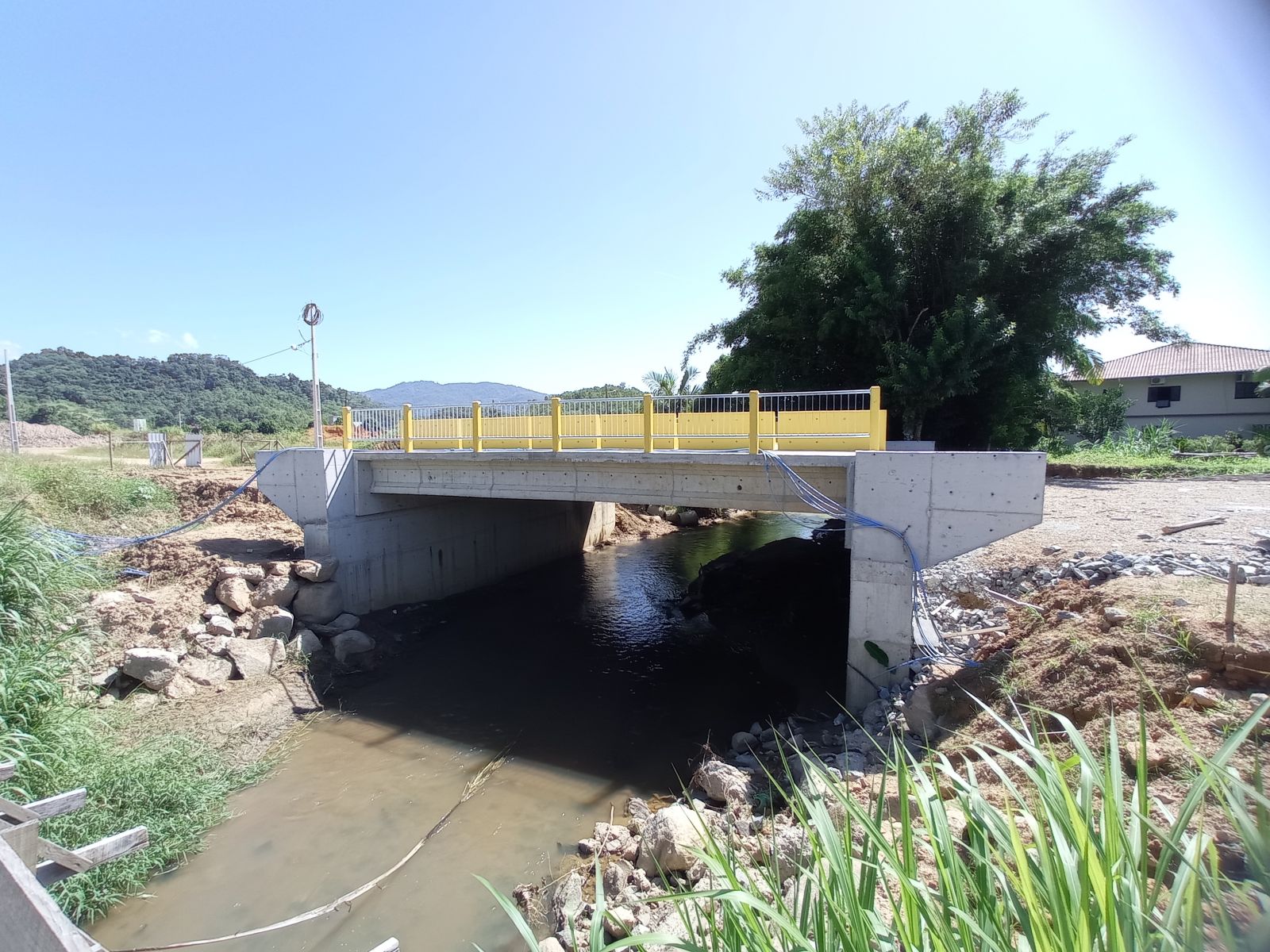 Prosseguem as obras nas pontes do Rio Cerro I e II