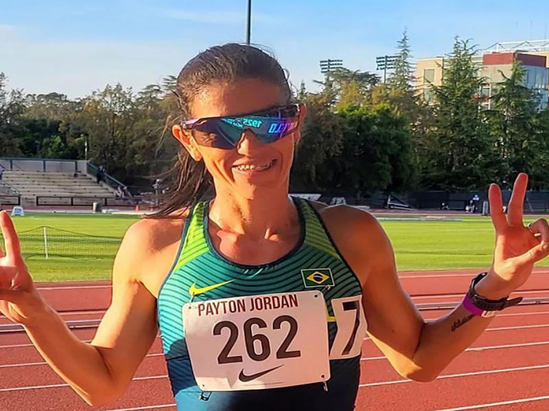 Simone Ponte Ferraz conquista pódio em solo americano