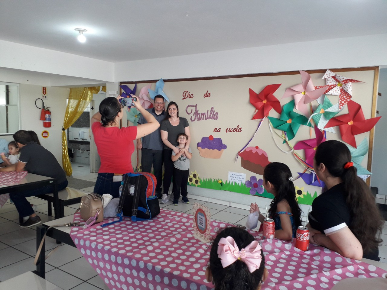 Dia da Família na Escola reúne milhares de pessoas