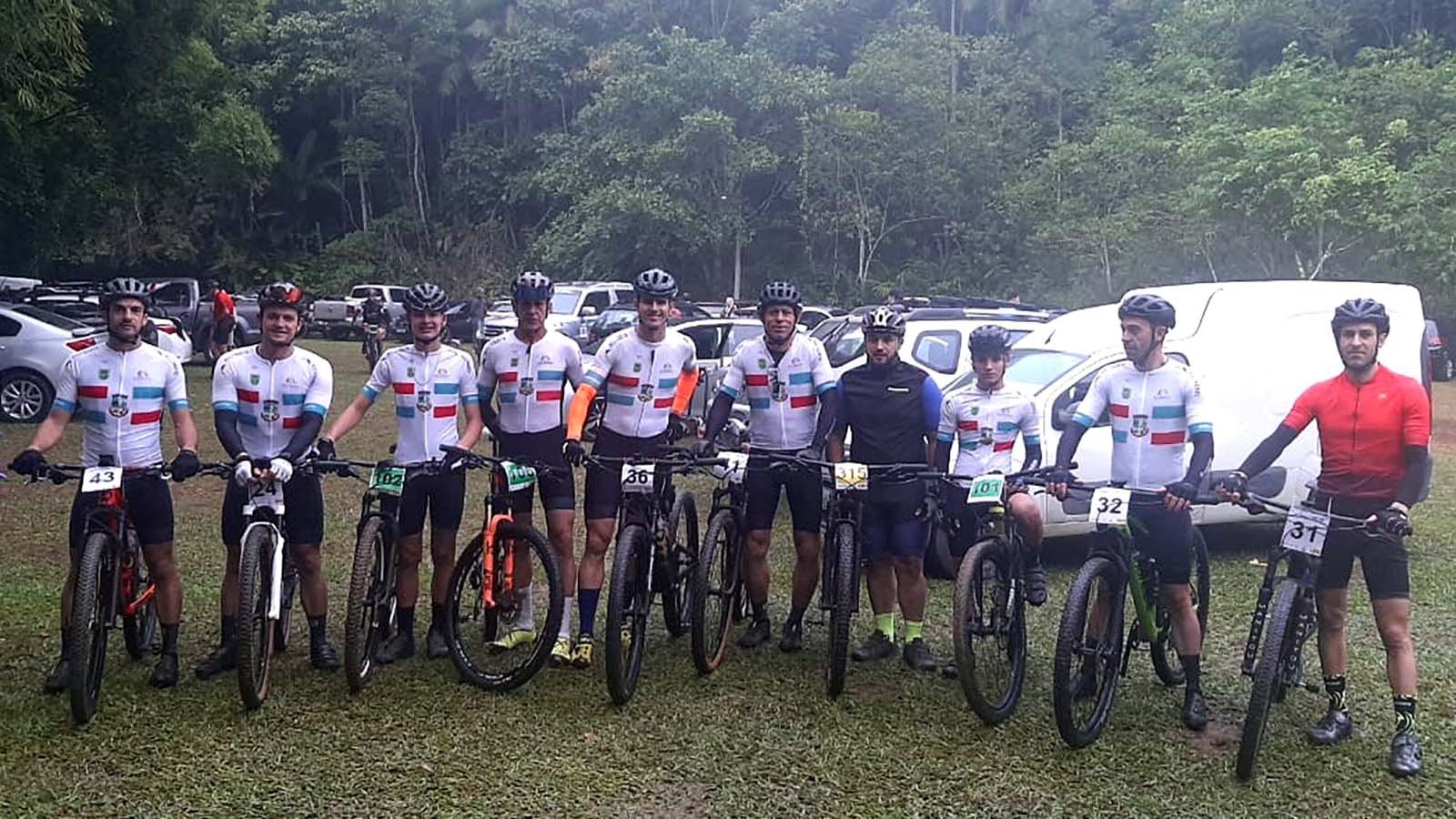 Ciclistas jaraguaenses vão ao pódio no Estadual de Mountain Bike