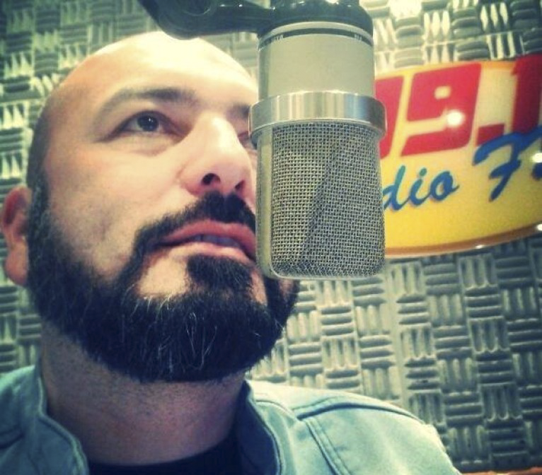 Faleceu o Locutor da Studio FM Sergio Roberto