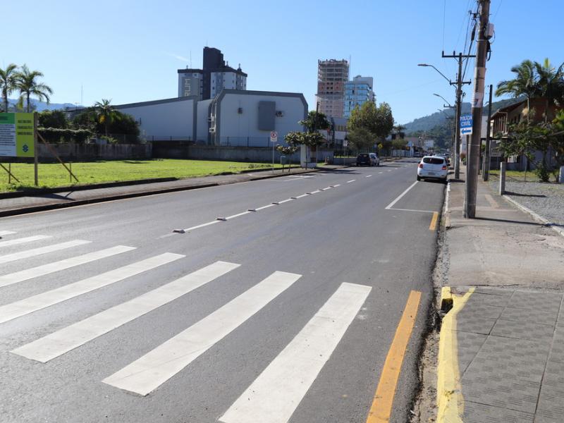 Adiada mudança de sentido de ruas da Vila Nova
