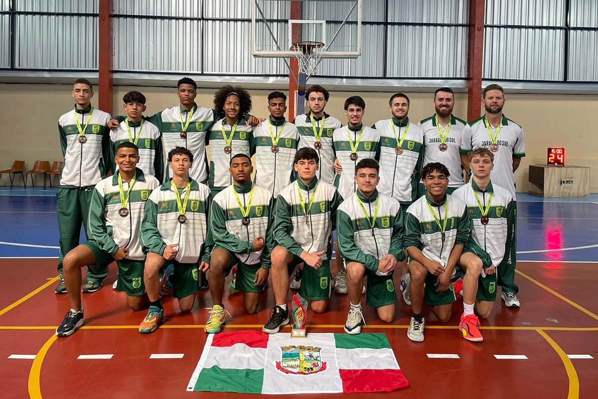 Joguinhos: Basquete e vôlei garantem 3º lugar; mesatenistas, medalha