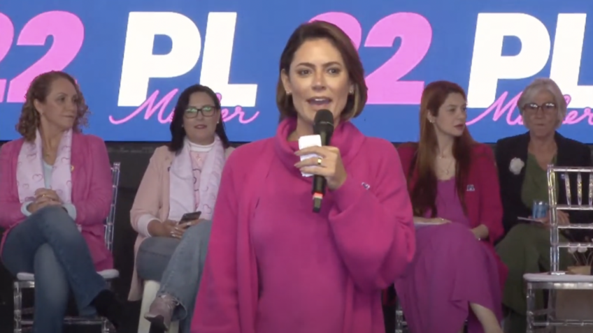 PL quer mais mulheres vereadoras e prefeitas em 2024, diz Michelle Em encontro estadual em SC