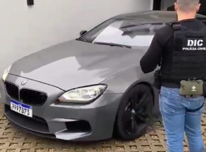 Golpe milionário a empresário de Itajaí leva polícia a esconderijo de carros luxuosos