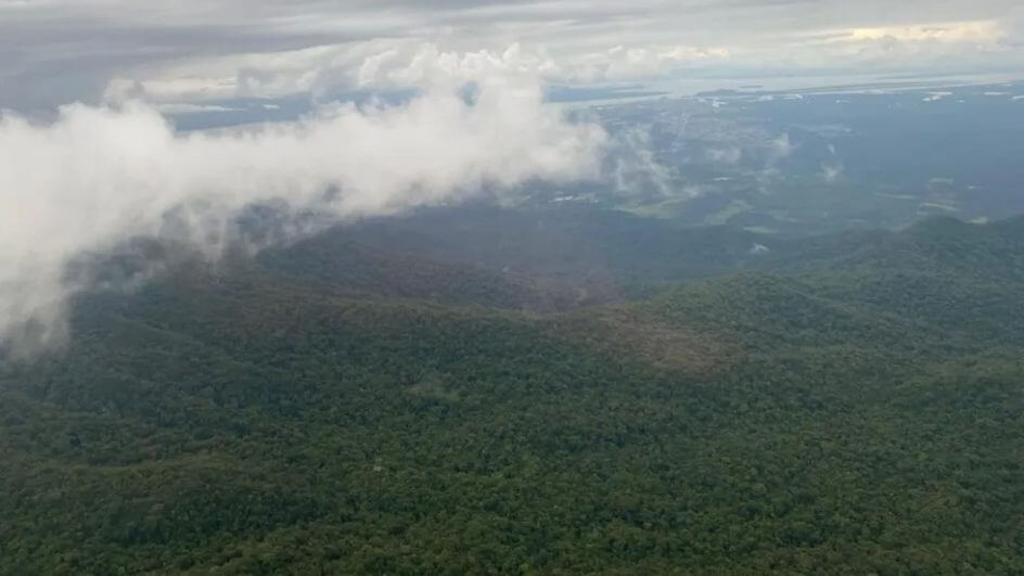 Avião continua desaparecido na Serra do Mar no Paraná, próximo à divisa com SC