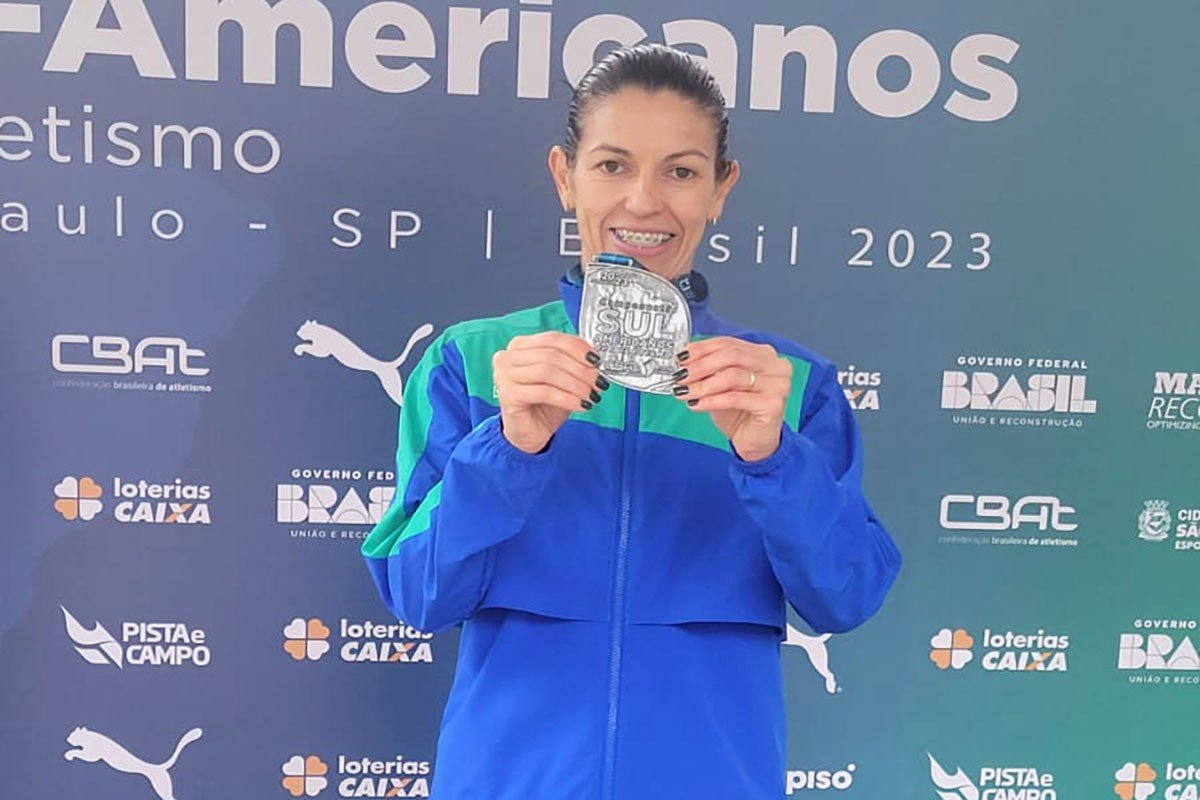 Simone Ferraz garante prata no Sul-Americano de Atletismo