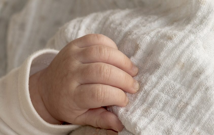 Eu os matei de propósito”: enfermeira assassina de bebês é condenada no Reino Unido